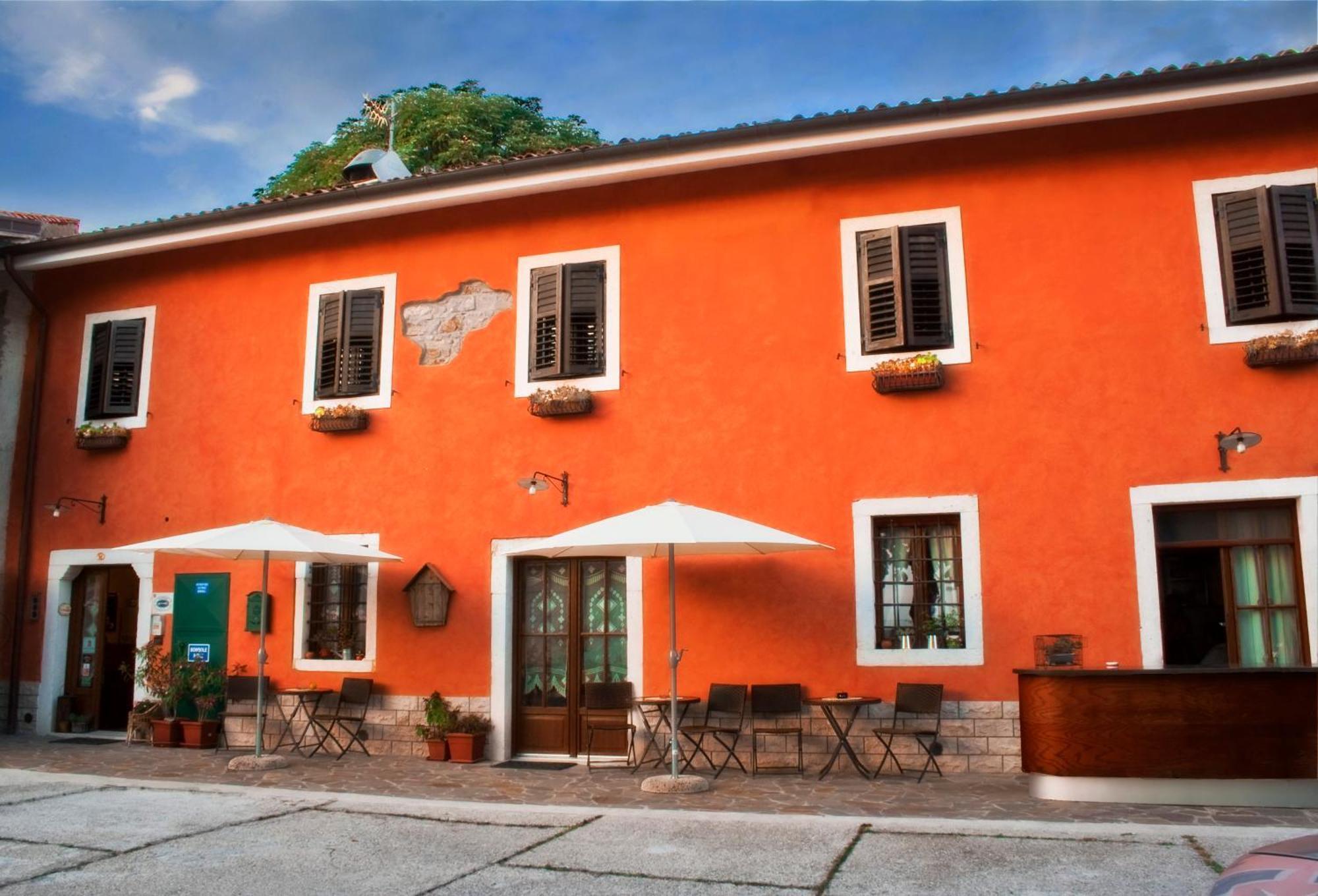 Bagnoli della Rosandra Hotel La Fontana מראה חיצוני תמונה